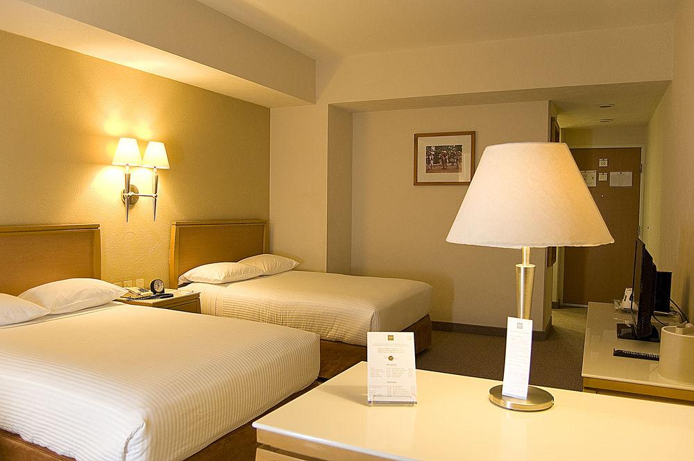 Fato Hotel Queretaro Luaran gambar