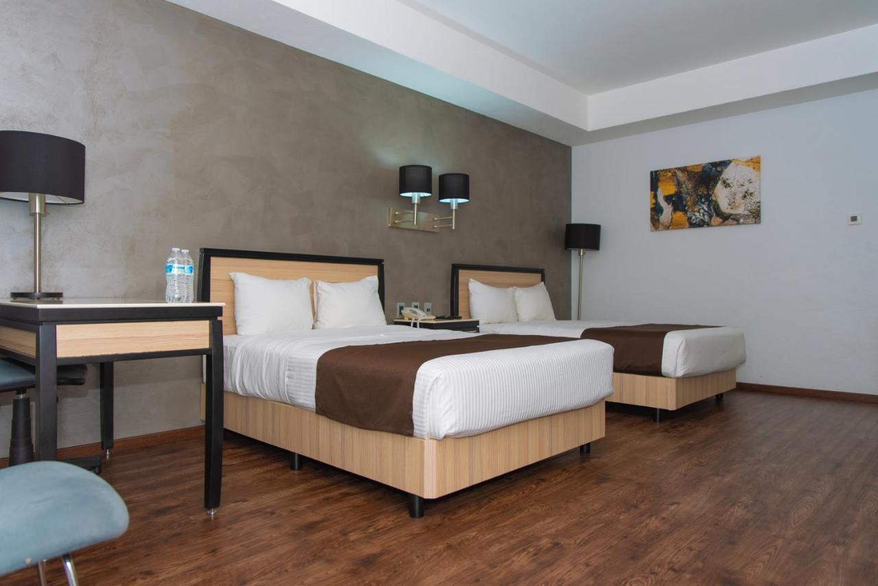 Fato Hotel Queretaro Luaran gambar