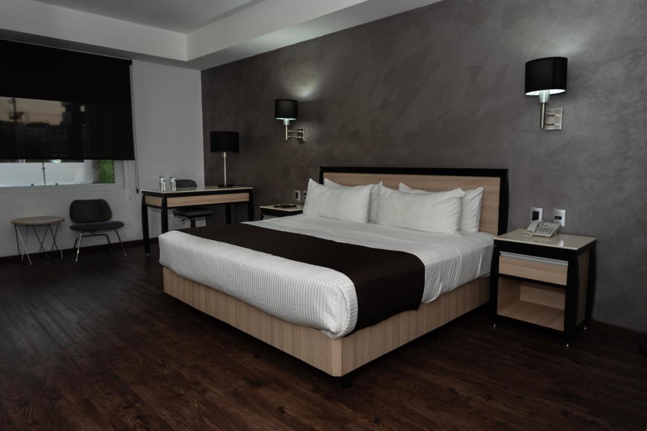 Fato Hotel Queretaro Luaran gambar